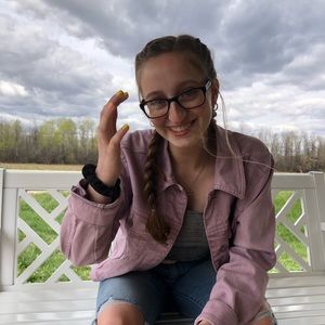 Meet your Posher, Kayler